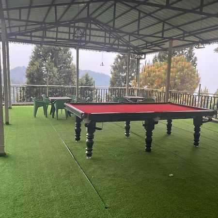 Royal Hill Inn ムスーリー エクステリア 写真